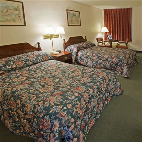 Shelaine Inn Jeffersonville Dış mekan fotoğraf